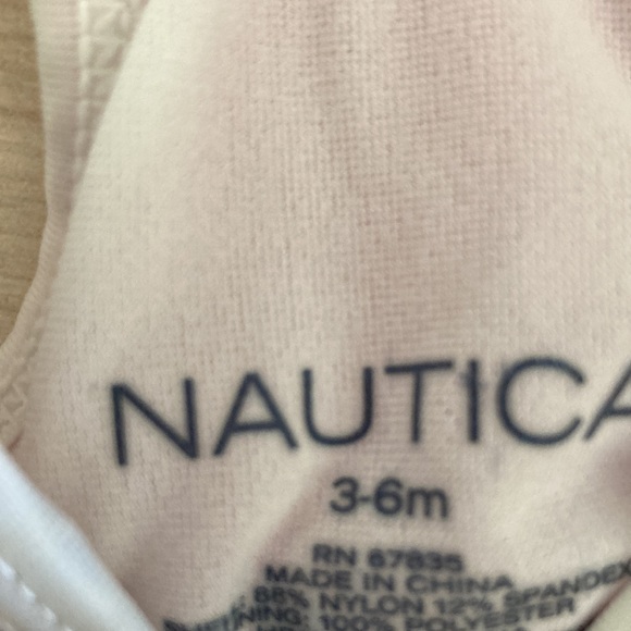 NAUTICA 1PC BATHING SUIT SIZE 3-6 M - Picture 3 of 4